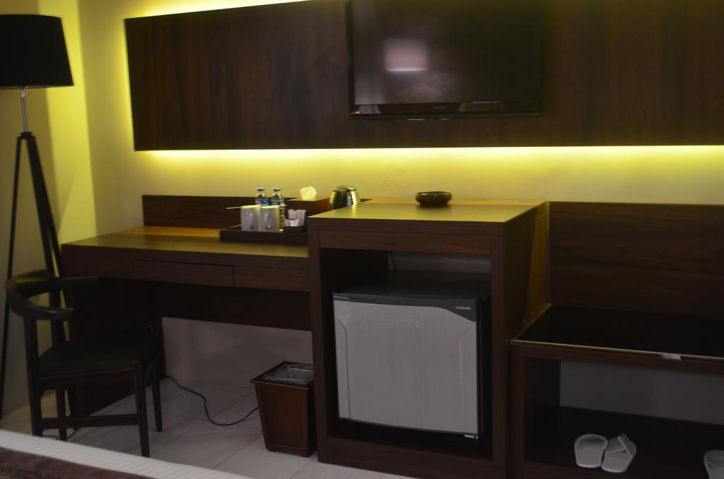 Hotel Safira Magelang Phòng bức ảnh