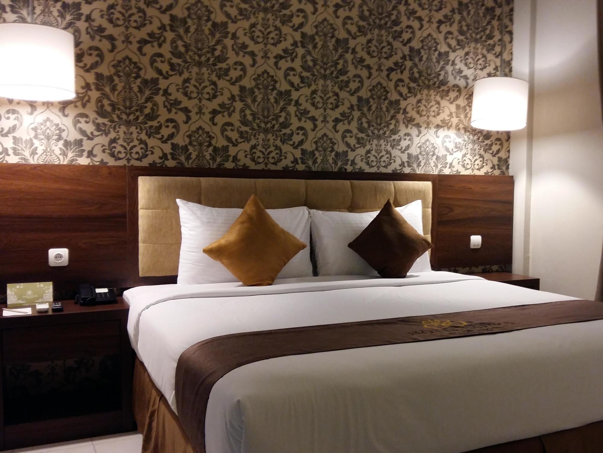 Hotel Safira Magelang Ngoại thất bức ảnh