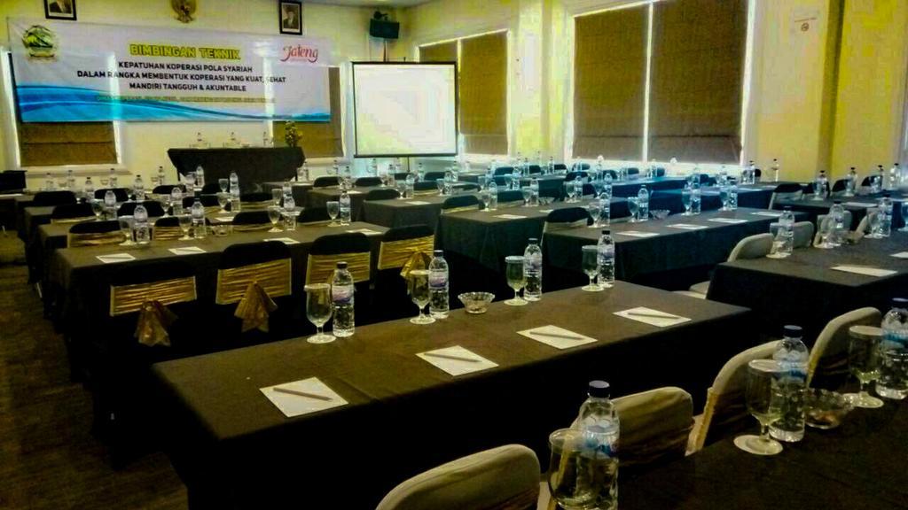 Hotel Safira Magelang Ngoại thất bức ảnh