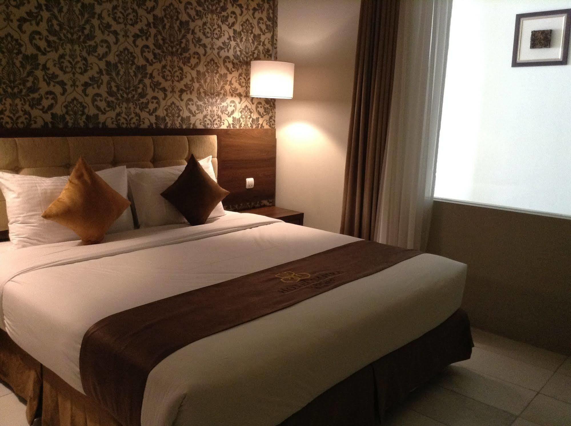 Hotel Safira Magelang Ngoại thất bức ảnh